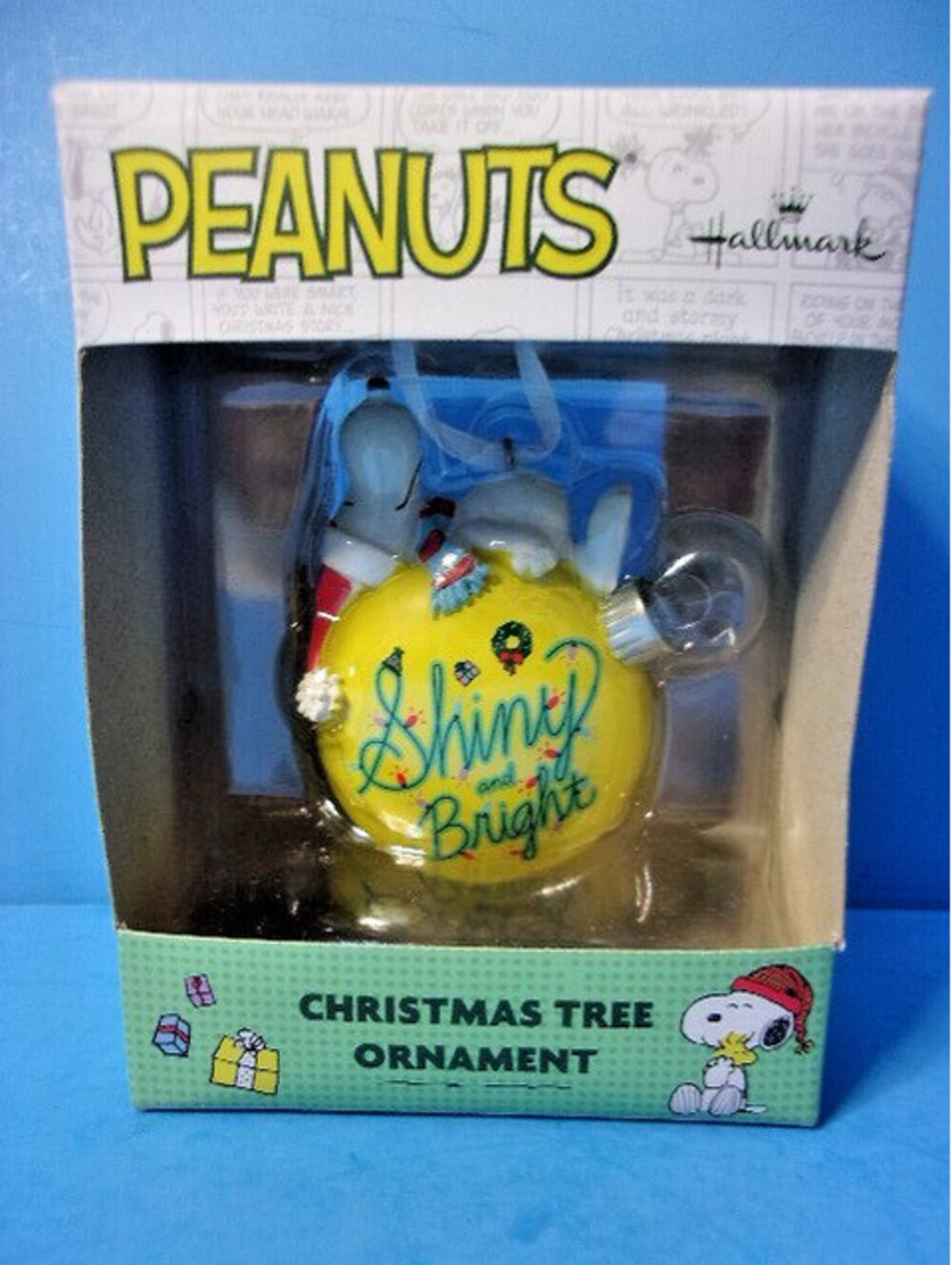 Hallmark 2022 SHINY and BRIGHT Ornament Peanuts Snoopy Christmas Decoration New